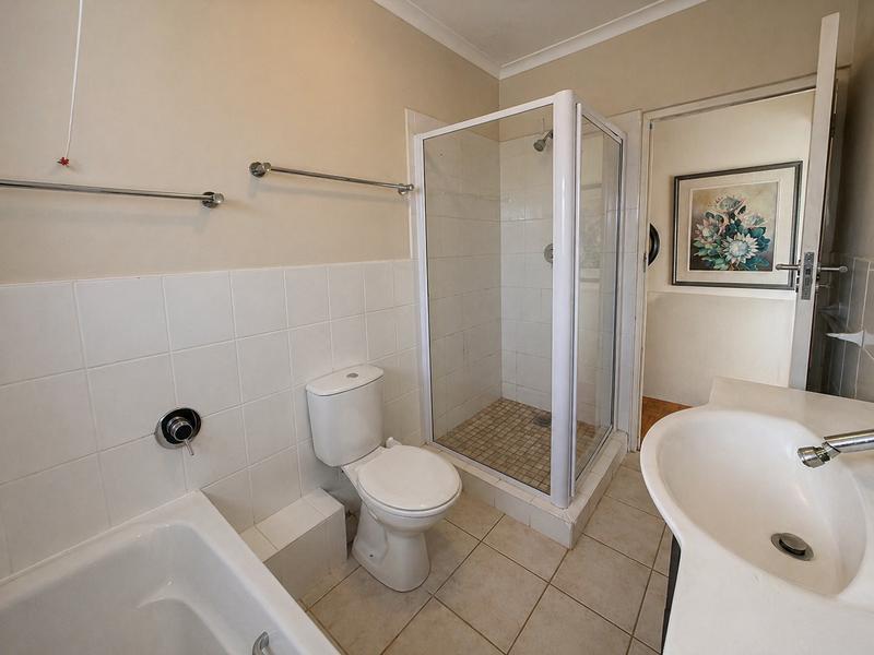 3 Bedroom Property for Sale in Kenilworth Western Cape